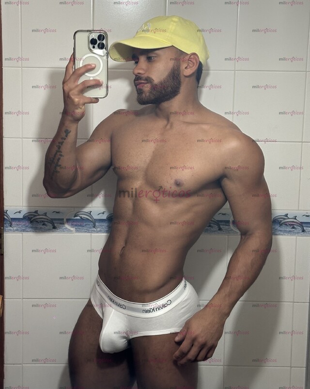 FOTOS DE CHICO VERSÁTIL CON GRAN TRASERO ,DIVERTIDO , MORBOSO ,PERVERTIDO Y CALIENTE
