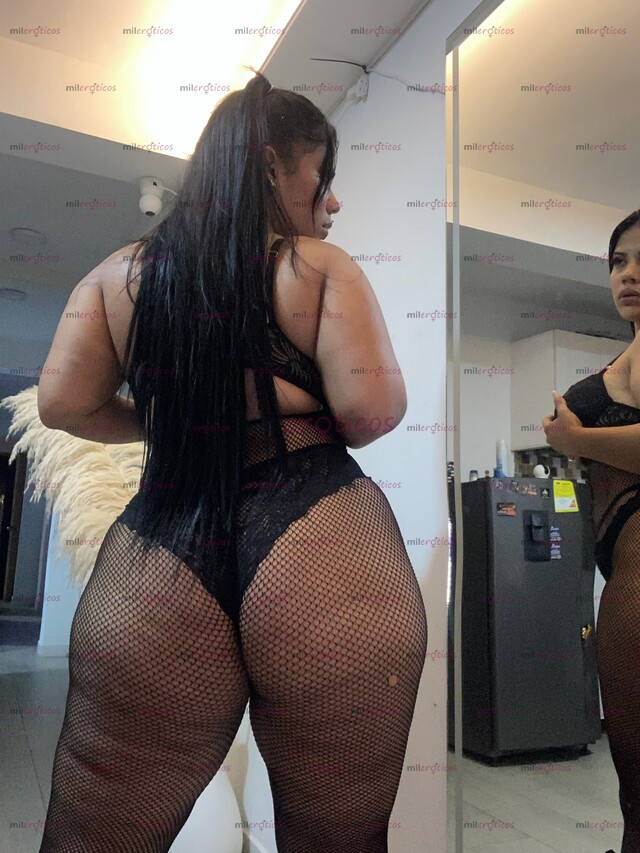 FOTOS DE VOLUPTUOSA Y HERMOSA CULONA ,TETONA COMPLACIENTE