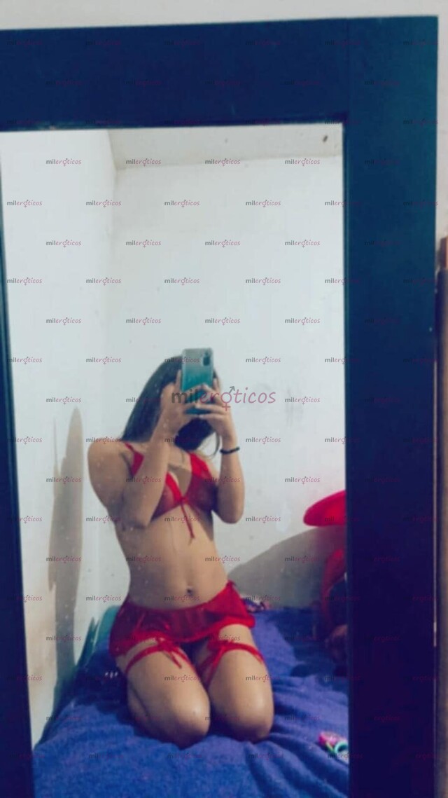 FOTOS DE MORENA CLARA MUY ARDIENTE GUAPA Y CACHONDA