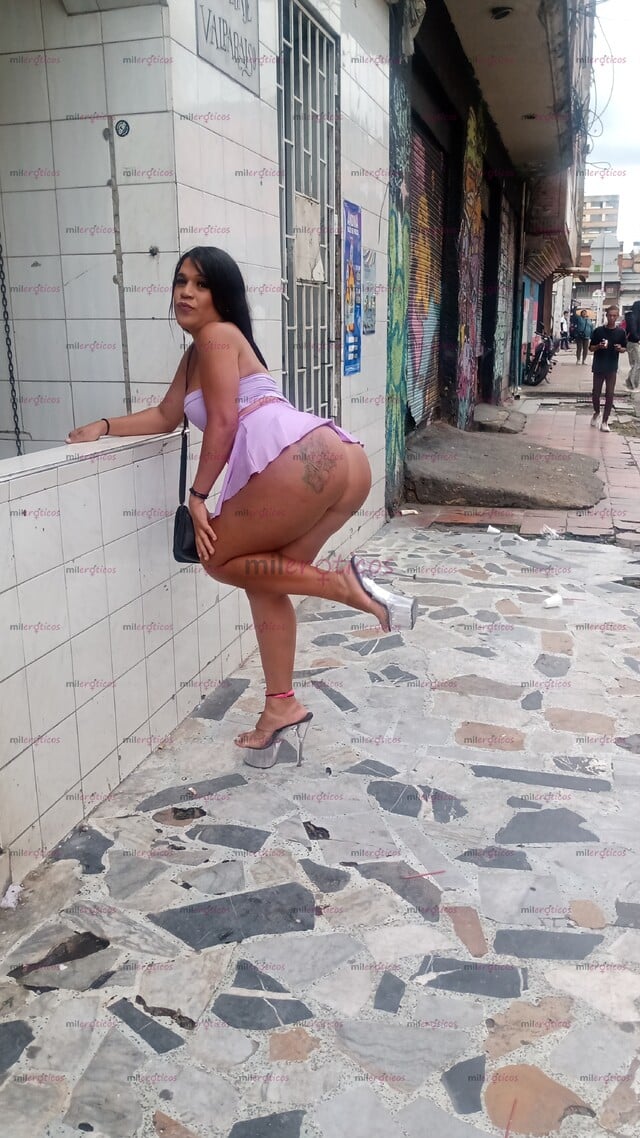 FOTOS DE MORENA LINDA PASIVAS COMPLICADAS ME GUSTA VOTARME Y QUE ME DEN POR EL C