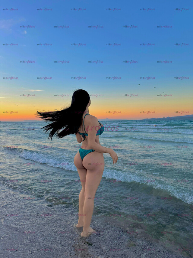 FOTOS DE POCOS DÍAS FLAQUITA NALGONA TETONA DOTADA Y BIEN APRETADITA