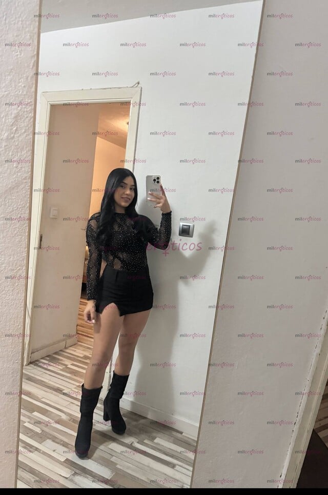 FOTOS DE HERMOSA PAISITA DE 20 AÑOS LINDA Y DESEOSA BEBÉ MUY COMPLACIENTE