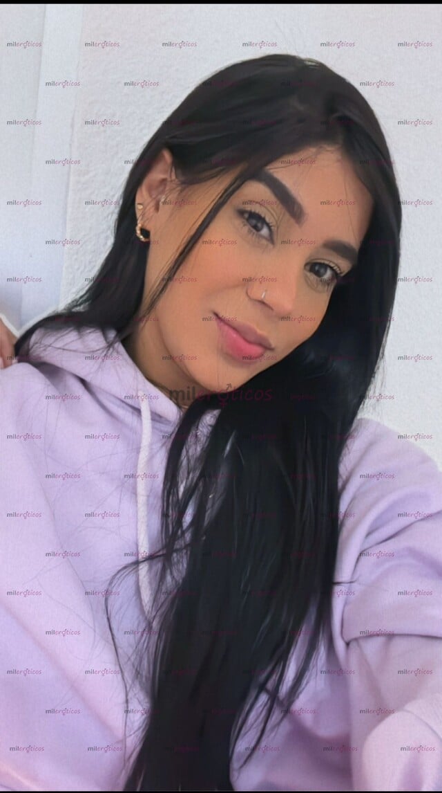 FOTOS DE HERMOSA PAISITA DE 20 AÑOS LINDA Y DESEOSA BEBÉ MUY COMPLACIENTE