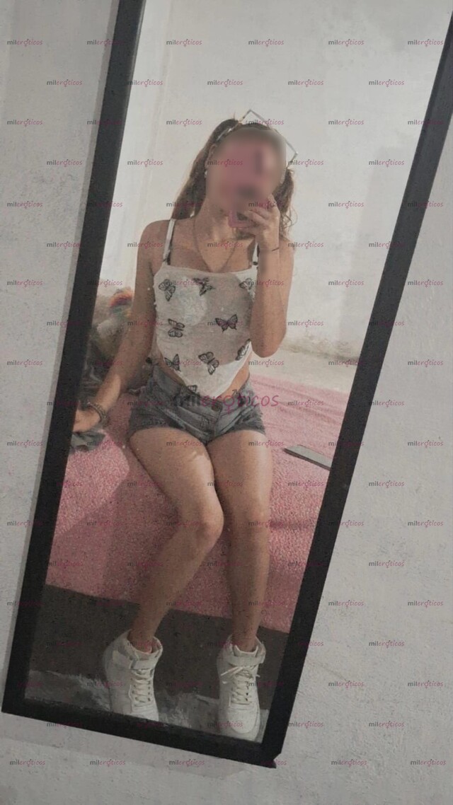 FOTOS DE HOLA MI AMOR SOY LA FLAQUITA MÁS LINDA DEL MEDIO