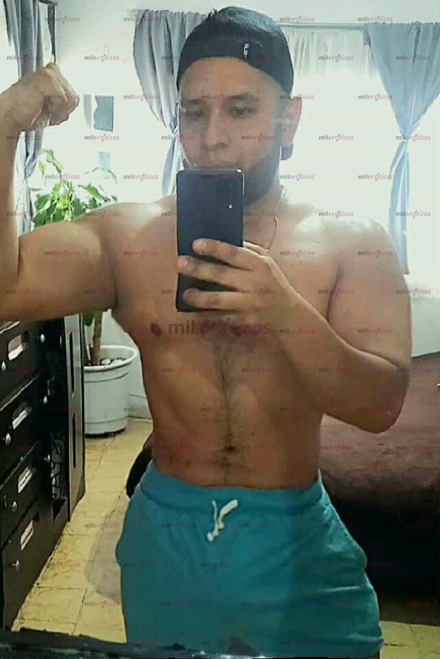 FOTOS DE DEJAME HECHARTE CREMA BATIDA EN TU CUERPO Y QUITARTELA CON LA BOCA !!!!