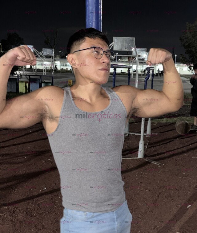 FOTOS DE CULO Y VERGA DE JOVEN ESTUDIANTE UNIVERSITARIO MORBOSO PARA USAR CUANDO GUSTES