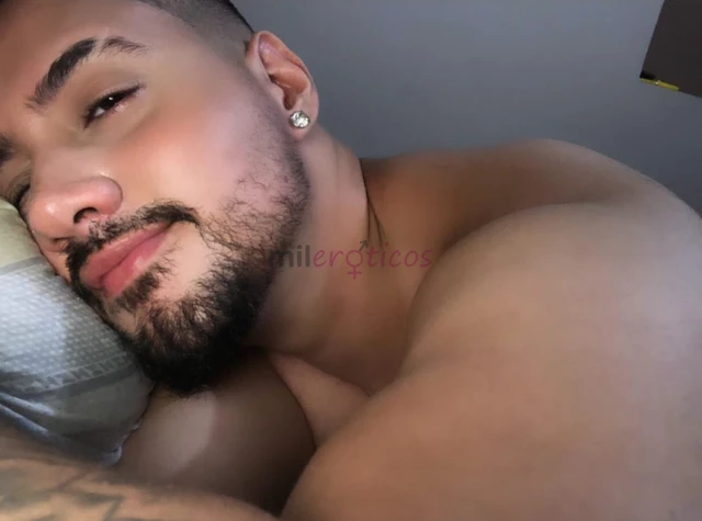 Mais fotos via whatsapp opa de volta a sp pra satisfazer voce amp me chamo felipe tenho 1 74 e 80 kg bem distribuidos faco o estilo namoradinho pra vo...