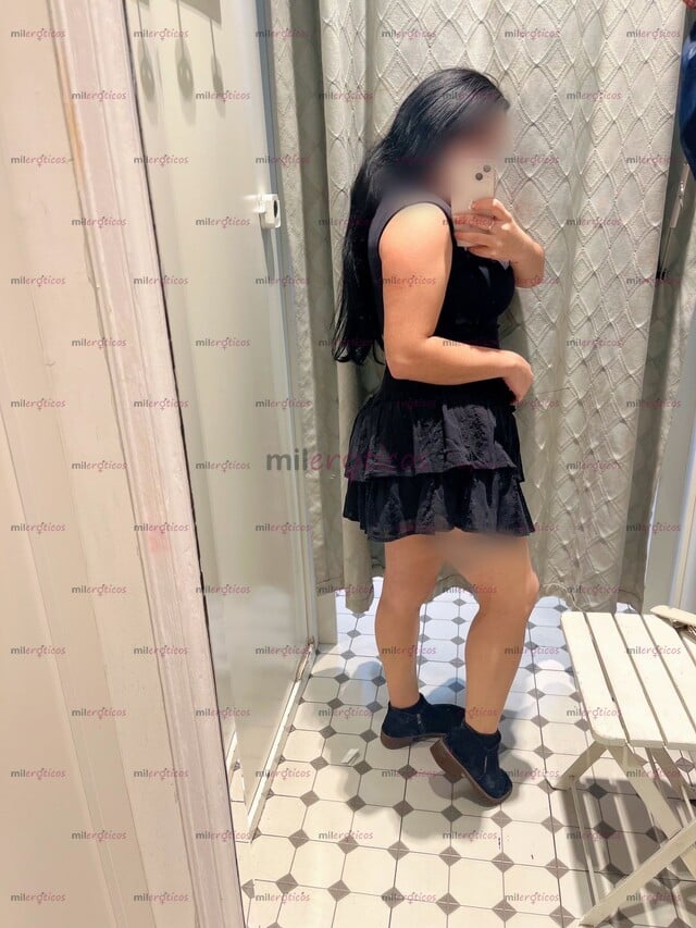 FOTOS DE TU LOBA EN BUSCA DE UNA VERGA BIEN VENUDA Y QUE ME BIEN DURO