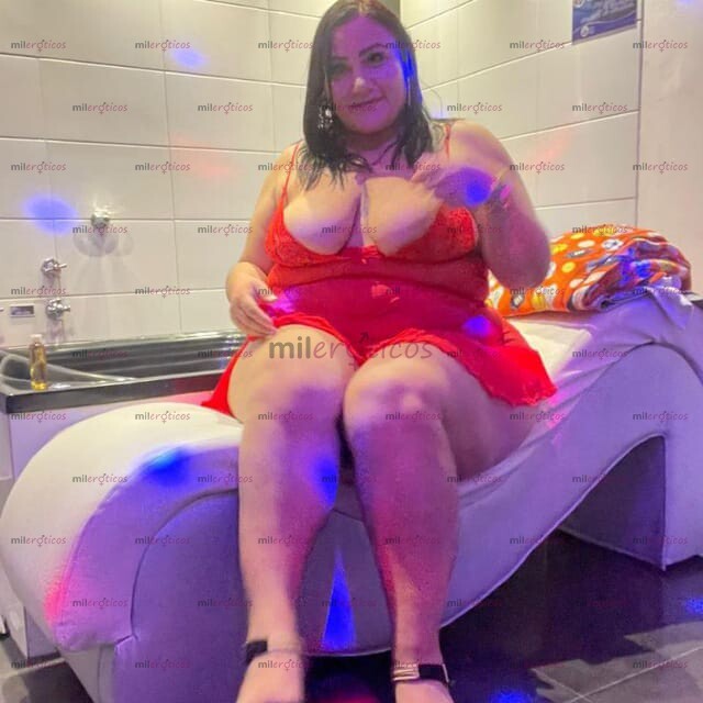 FOTOS DE PAPASITO SOY TU CABALLOTA TALLA PLUS DISPUESTA A COMPLACERTE