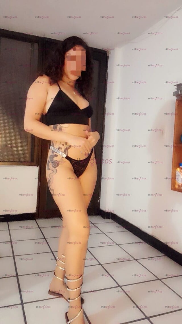 FOTOS DE EXQUISITA Y HERMOSA FLAQUITA DISPUESTA A PASARLA DELICIOSO