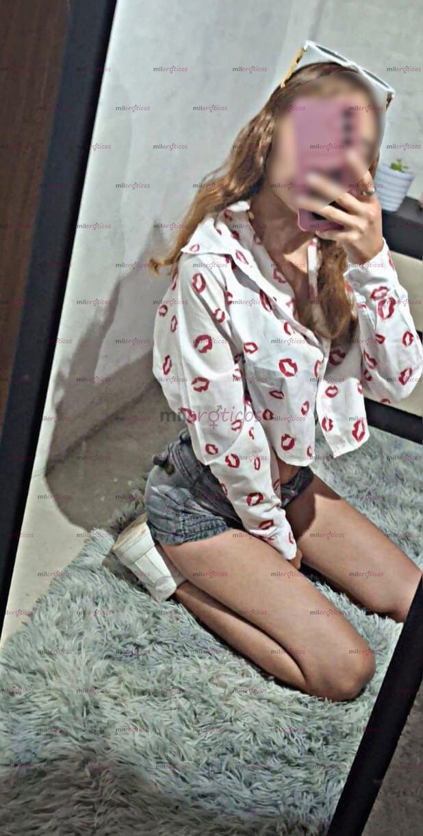 FOTOS DE HOLA BEBÉ SOY KELLY DE 21 AÑOS SÚPER RICA BUENA ONDA LO VAMOS A PASAR DE LUJO