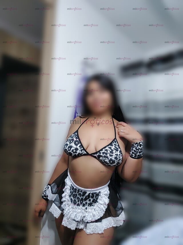 FOTOS DE ZOE HERMOSA MORENA BOMBON DE CHOCOLATE FOGOSA $70 MEDIA HORA