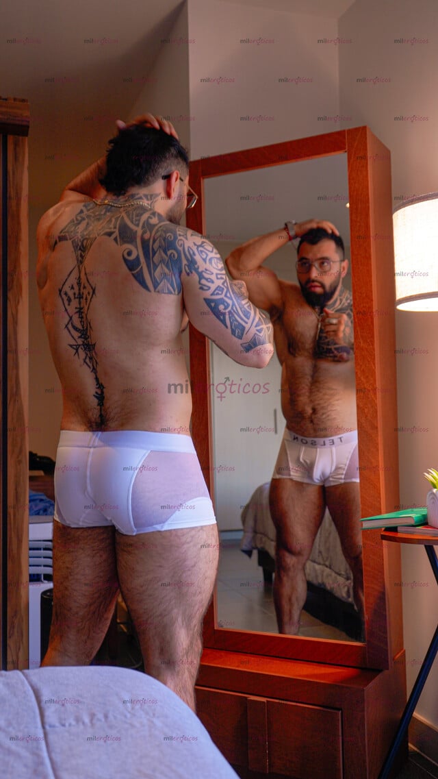 FOTOS DE EXTRANJERO GALAN VELLUDO CON PORTE MASAJISTA Y CREADOR DE EXPERIENCIAS.