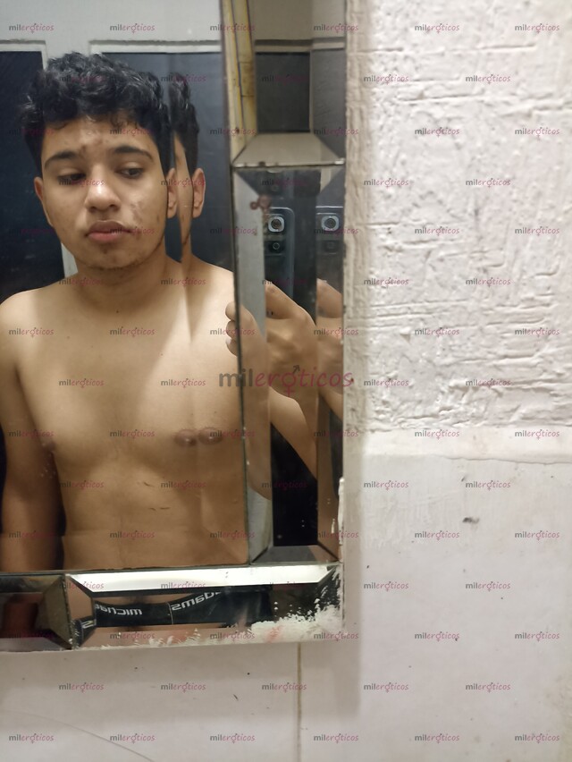 FOTOS DE SOY MORENO PENE DE 15 CM DURO BUEN RATO SIN CANSARME