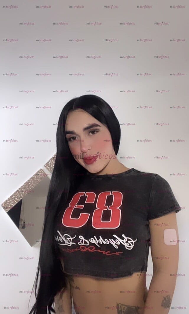 FOTOS DE HERMOSA TETONA Y MUY FEMENINA DISPUESTA A TODO