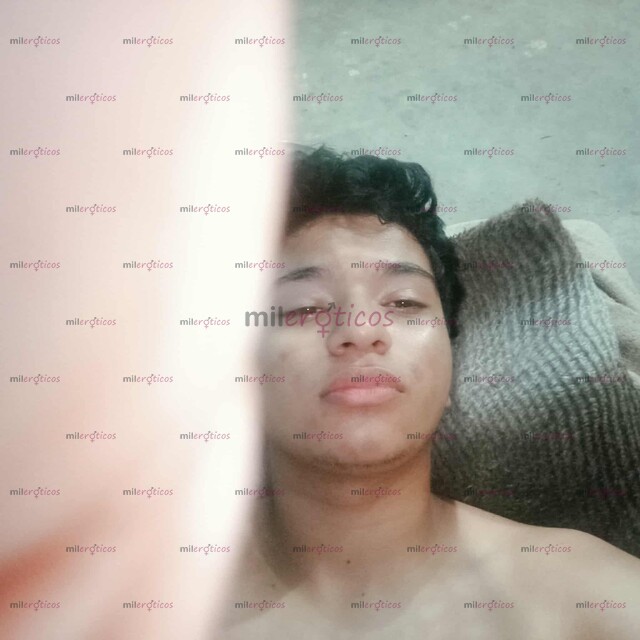 FOTOS DE SOY MORENO PENE DE 15 CM DURO BUEN RATO SIN CANSARME