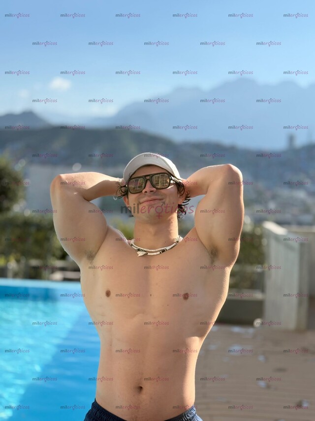 FOTOS DE COLAGENO DE 20 AÑOS ATLÉTICO Y GUAPO CON EL MEJOR TRATO Y 20CM DE VERGA LECHOSA