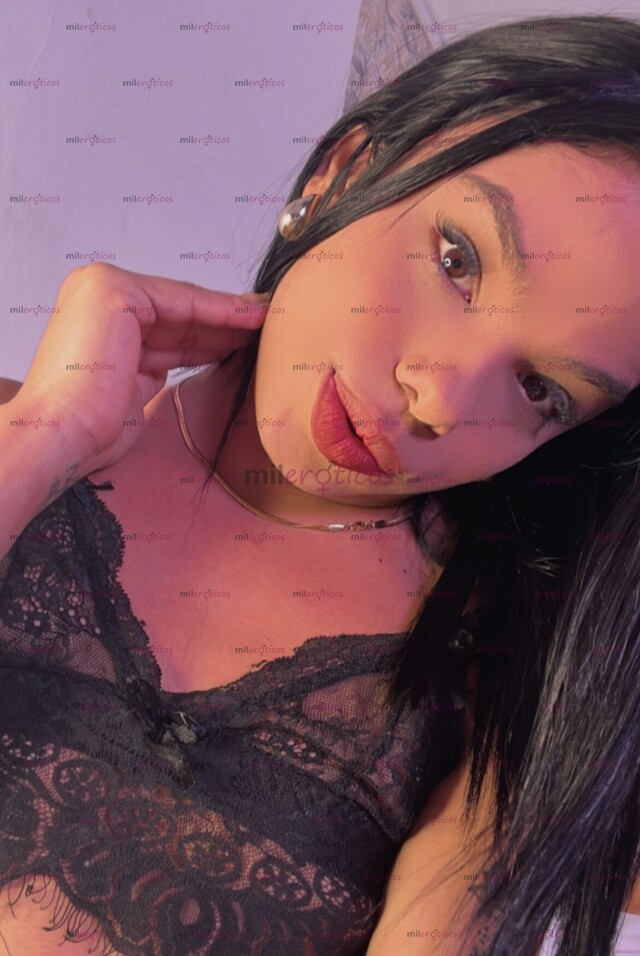 FOTOS DE HOLA HOLA SOY LAURA FERRER TENGO 20 AÑOS ESTOY EN LA CIUDAD NUEVA