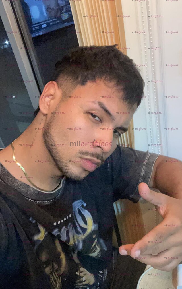 FOTOS DE JOVEN VARONIL Y DISCRETO, DISPUESTO A COMPLACERTE