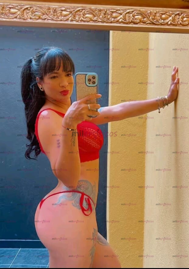 FOTOS DE ESTRELLA BELLA FLACA TATUADA CALIENTE EN 100K LA HORA