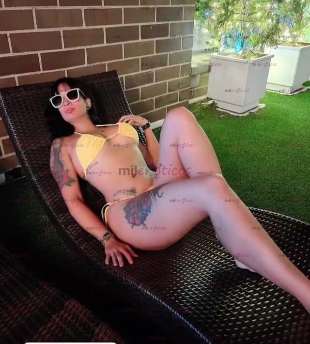 FOTOS DE ESTRELLA BELLA FLACA TATUADA CALIENTE EN 100K LA HORA