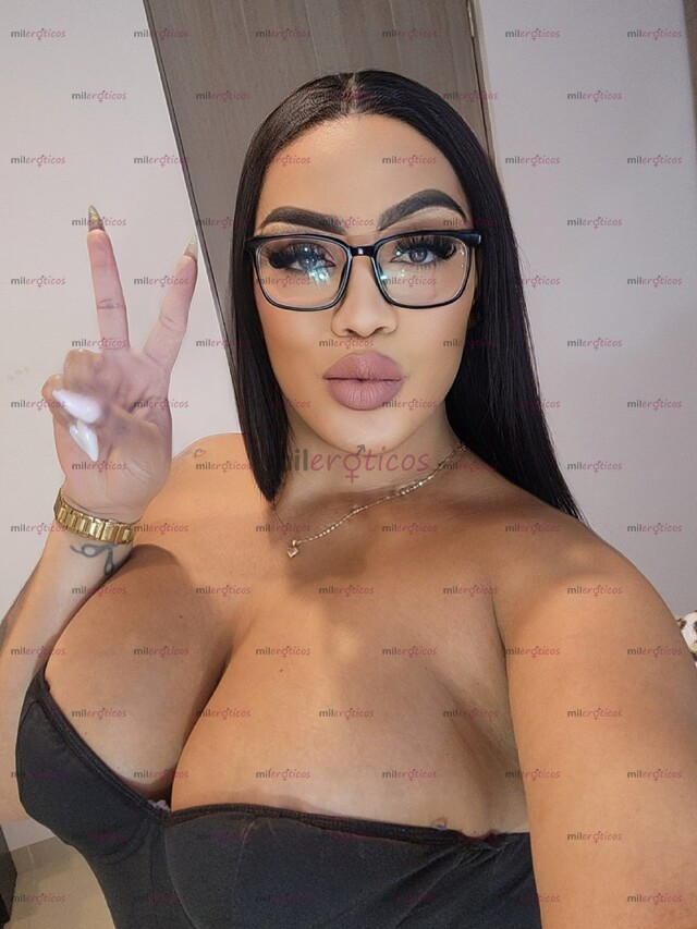 FOTOS DE SAMMY SCORT VOLUPTUOSA CULO GRANDE Y HERMOSA PELINEGRA!