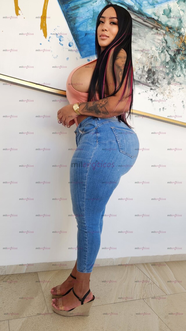 FOTOS DE SAMMY SCORT VOLUPTUOSA CULO GRANDE Y HERMOSA PELINEGRA!