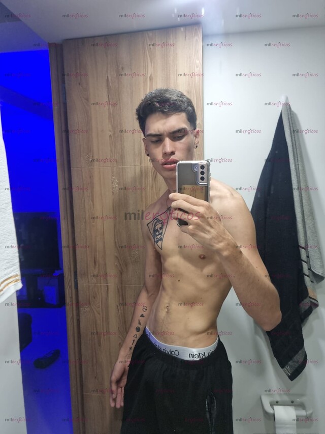 FOTOS DE ALTO, FLACO, VERSATIL, 20CM, MORBOSO. TENGO DISPONIBILIDAD 24 7 SITIO