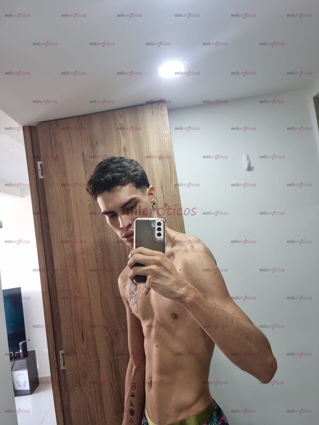 FOTOS DE ALTO, FLACO, VERSATIL, 20CM, MORBOSO. TENGO DISPONIBILIDAD 24 7 SITIO