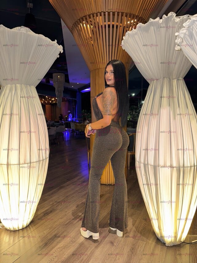 FOTOS DE UNA SCORT DE LUJO VALERIA UN ENCANTO DE MUJER EXPERTA EN PRIMERISOS