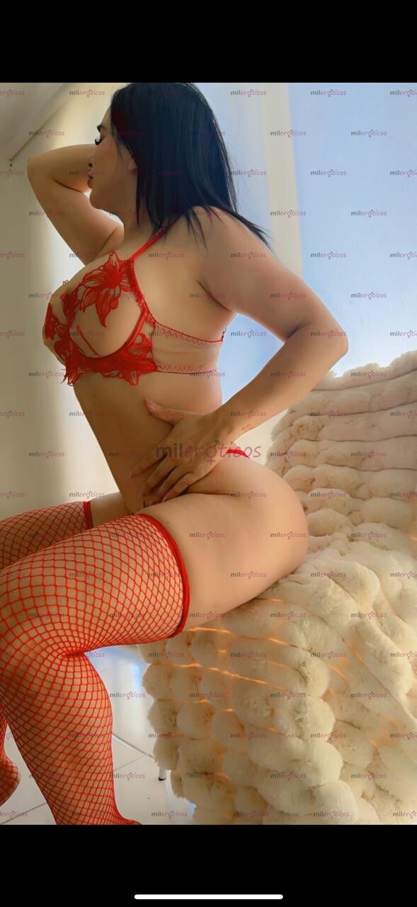 FOTOS DE LATINA SEXY DE CURVAS RICAS, VEN Y DISFRUTA DE MI COMPAÑIA