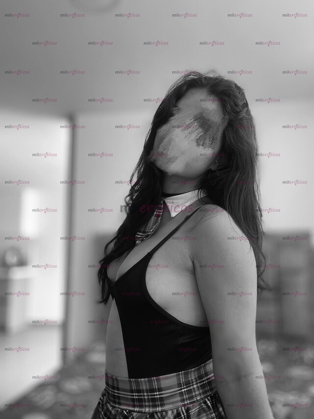 FOTOS DE SIRENA ENCANTADA, UN OASIS DONDE EL CUERPO SE RINDE AL DELEITE.