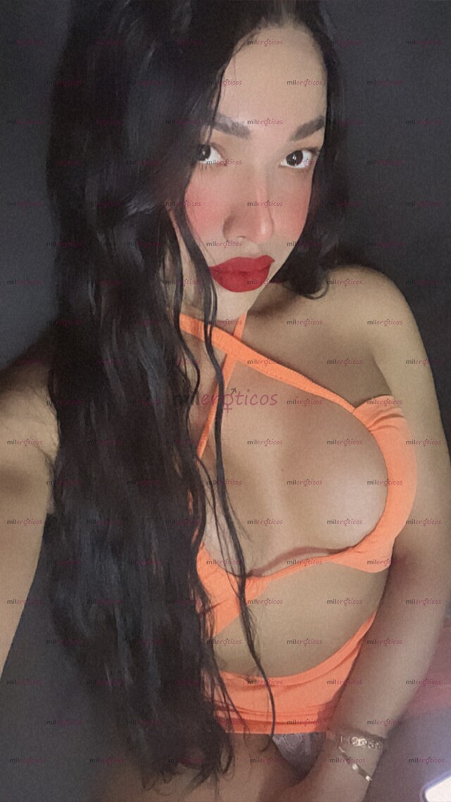 FOTOS DE MUJER CON VERGA DE BURRO PARA LLENAR TODO TU CULO Y LLENAR DE LECHE