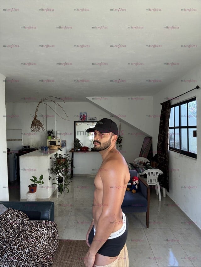 FOTOS DE HOLA SOY UN CHICO GUAPO EDUCADO CON BUENA VERGA LISTO PARA COMPLACERTE ESTOY 2