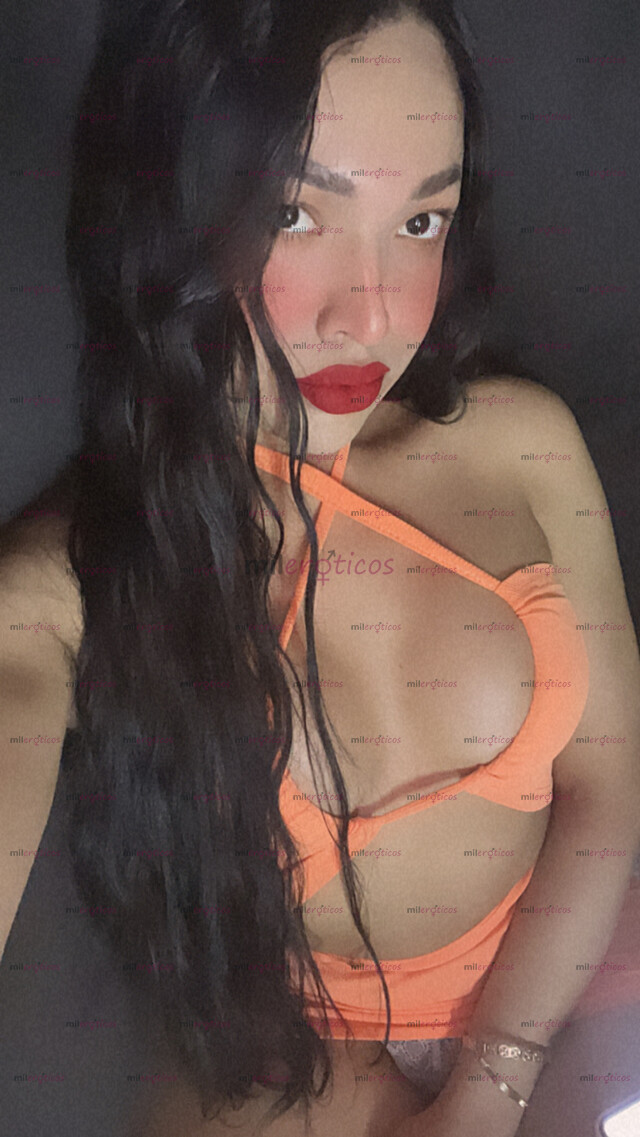 FOTOS DE MUJER CON VERGA DE BURRO PARA LLENAR TODO TU CULO Y LLENAR DE LECHE