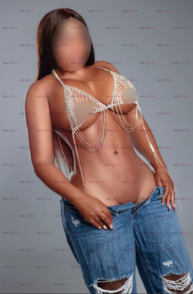 FOTOS DE VEN A GOZAR CON TU DIOSA DE EBANO FAVORITA.