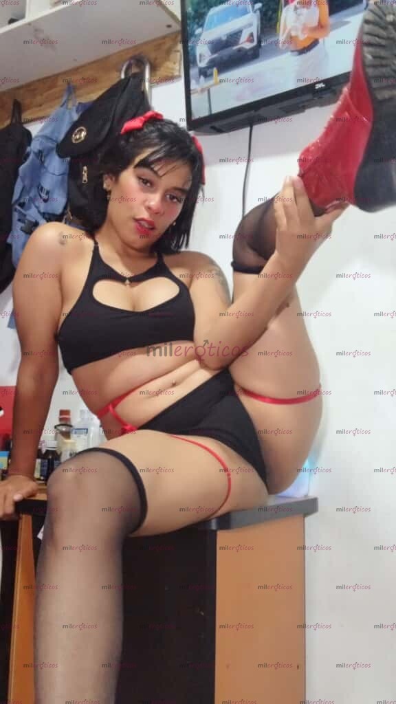 FOTOS DE DIVINA BLANQUITA CON MUCHAS GANAS DE SEXO DESENFRENADO Y SIN ASCO MI AMOR