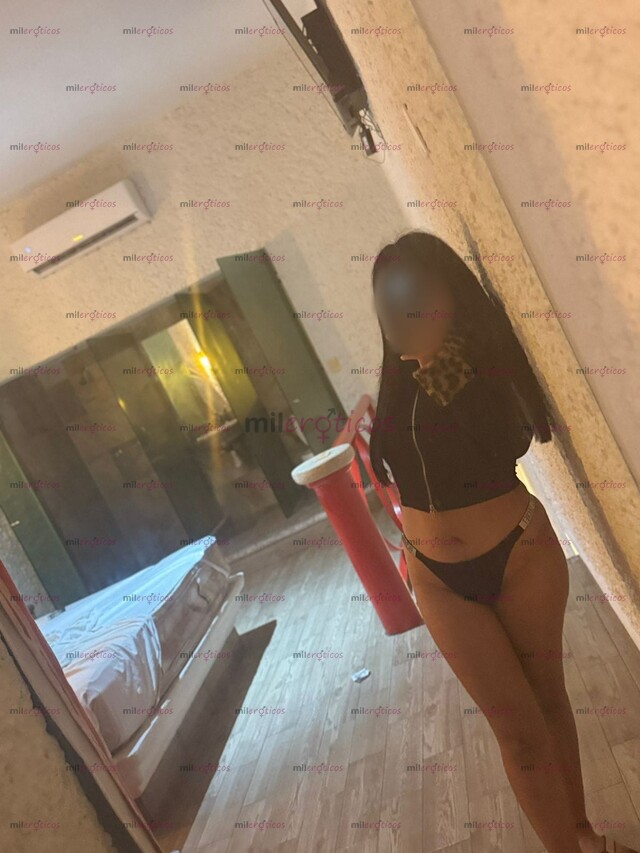 FOTOS DE DISFRUTA DE UNOS RICOS SENTONES Y UNAS RICAS CHUPADAS, ME LA COMO TODA