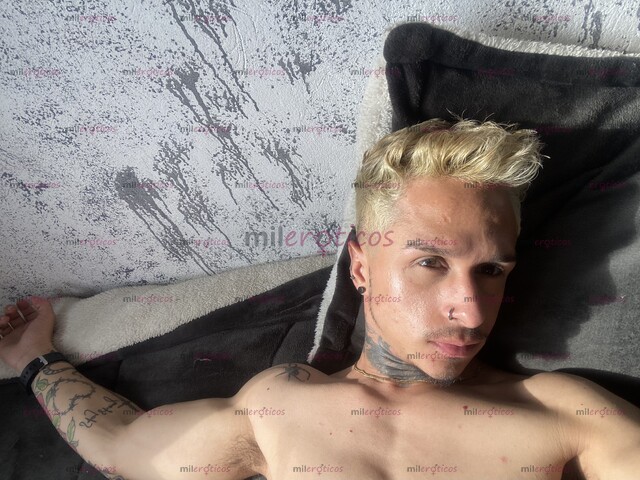 FOTOS DE VERSATIL NUEVO TATUADO DISPONIBLE BUCARAMANGA