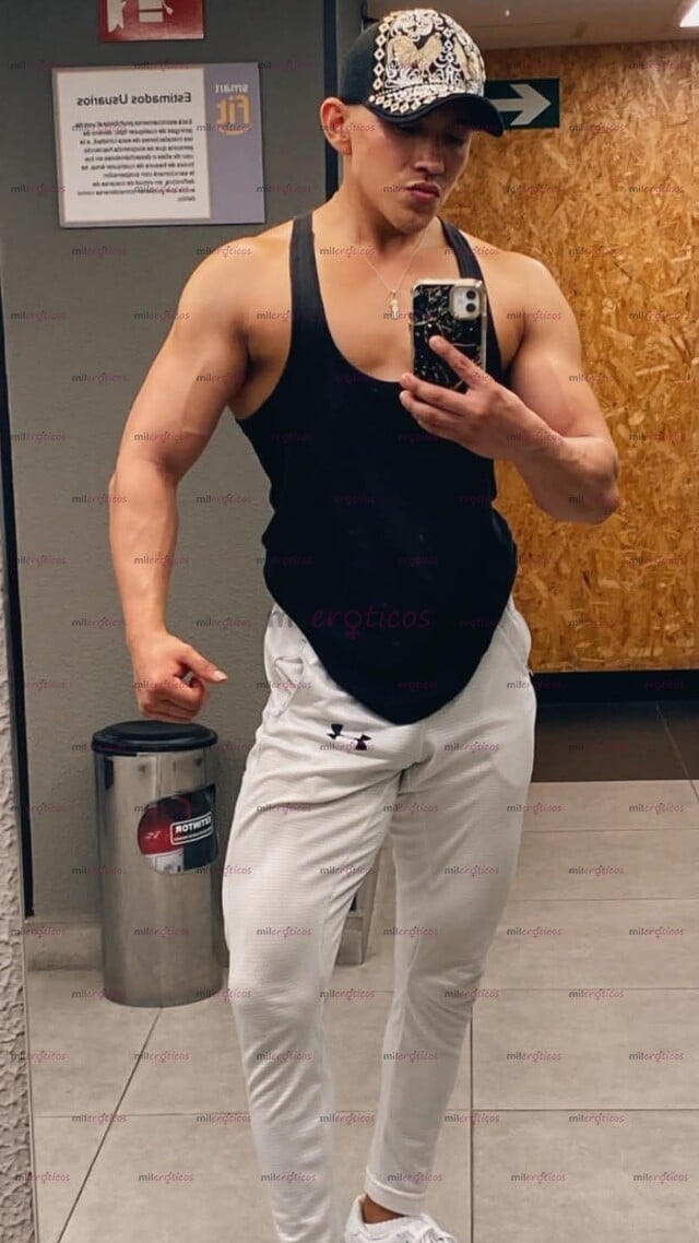 FOTOS DE TEO FIESTERO 18CM RICA VERGA LECHOSA Y CULOTE CERRADITO PARA LLENARNOS DE LECHE.