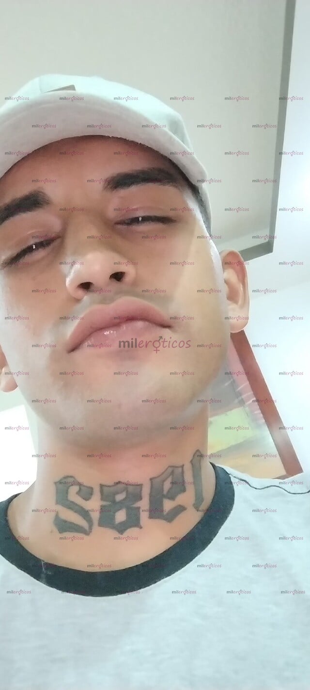 FOTOS DE HOLA ME LLAMO JOSÉ, TENGO 20 AÑOS Y HAGO ESTO PARA MIS ESTUDIOS Y FUTBOL
