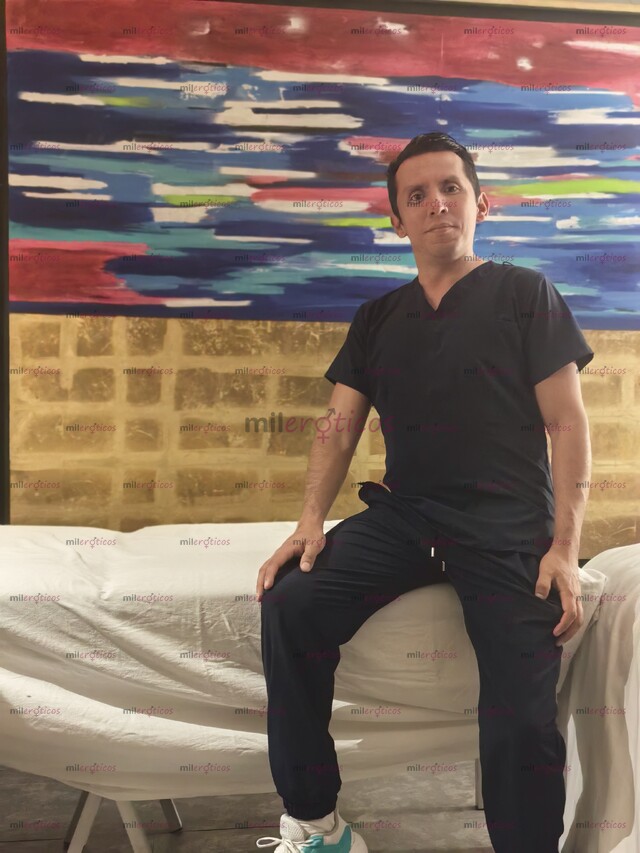 FOTOS DE MASAJE PROFESIONAL HOMBRE A HOMBRE CON UNA TOTAL DISCRECIÓN ABSOLUTA