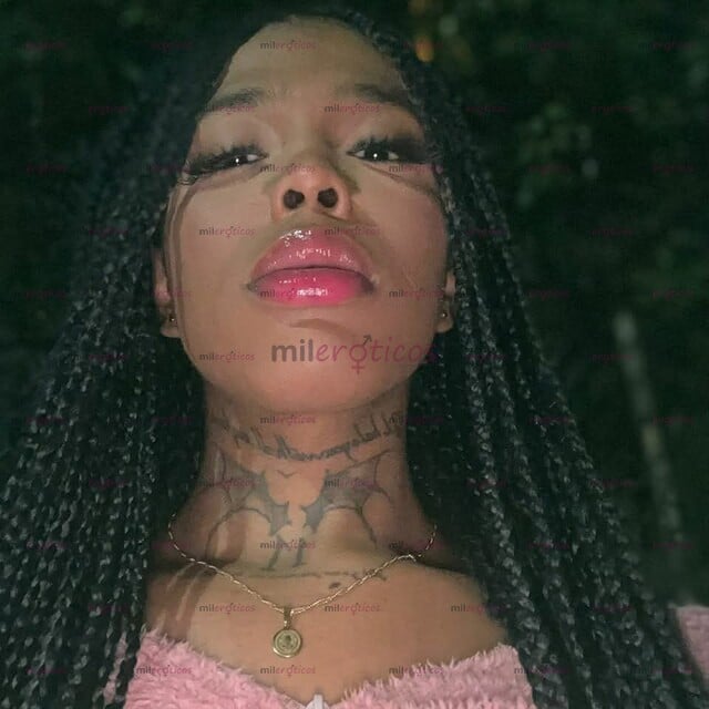 FOTOS DE MI NOMBRE ES AYLIN CON MUCHAS GANAS DE SATISFACERTE Y CUMPLIR TODAS TUS FANTASÍA
