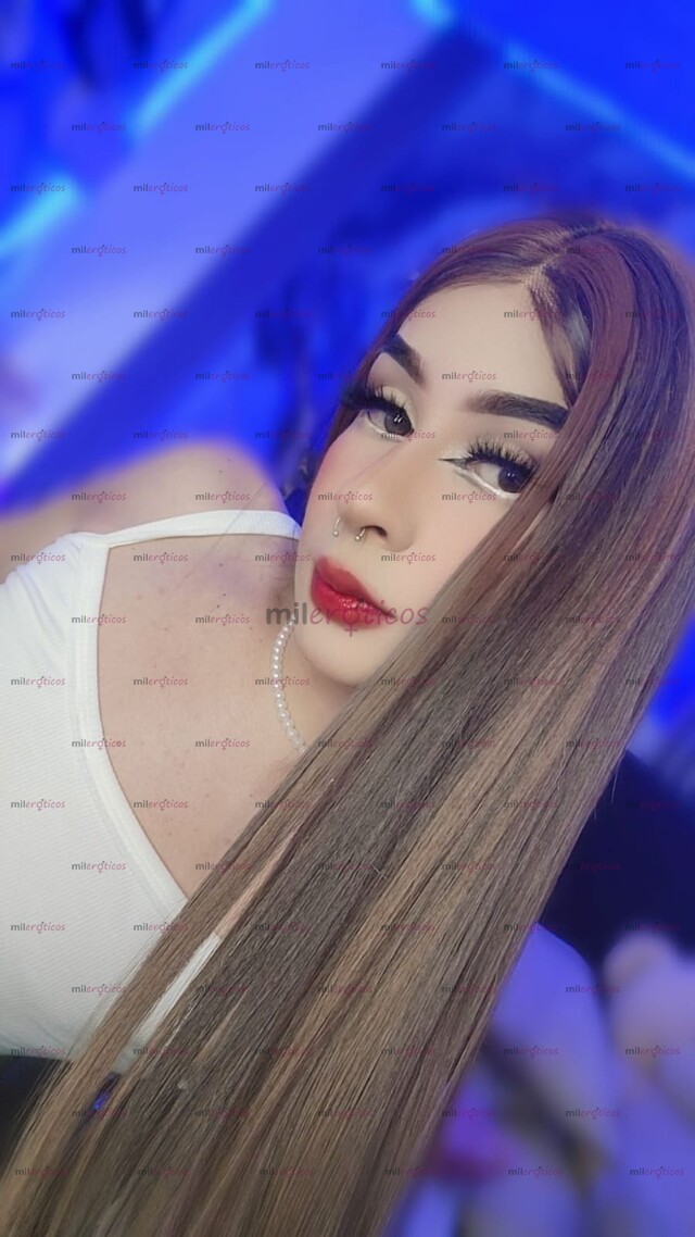 FOTOS DE BELLA UNIVERSITARIA CON UNA POLLA DE 23CM Y UN RICO CULO!!