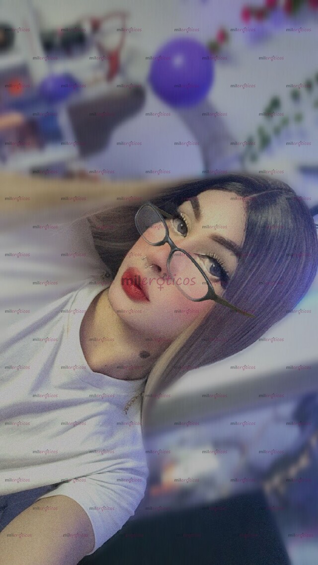 FOTOS DE BELLA UNIVERSITARIA CON UNA POLLA DE 23CM Y UN RICO CULO!!