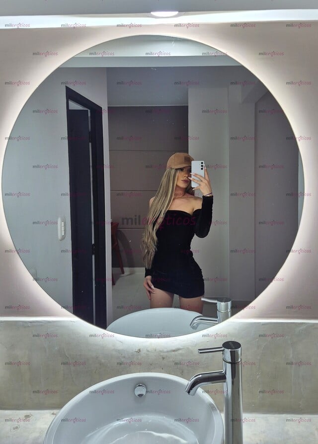 FOTOS DE VERONIKA LA INSACIABLE VERGONA Y JUGUETONA CON APTO CON AIRE