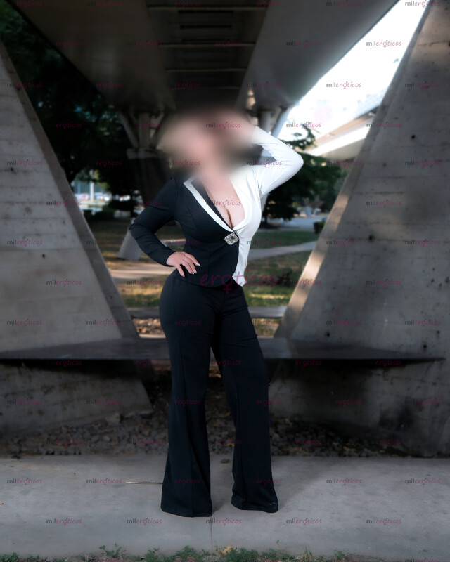 FOTOS DE BIANCA MILF, CHICHONA, NALGONA, EXUBERANTE Y MUY CALIENTE