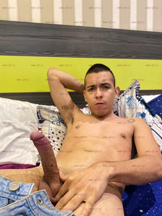 FOTOS DE DISFRUTA DE UN POLLO VERGON Y ARRECHO FULL MORBOSO