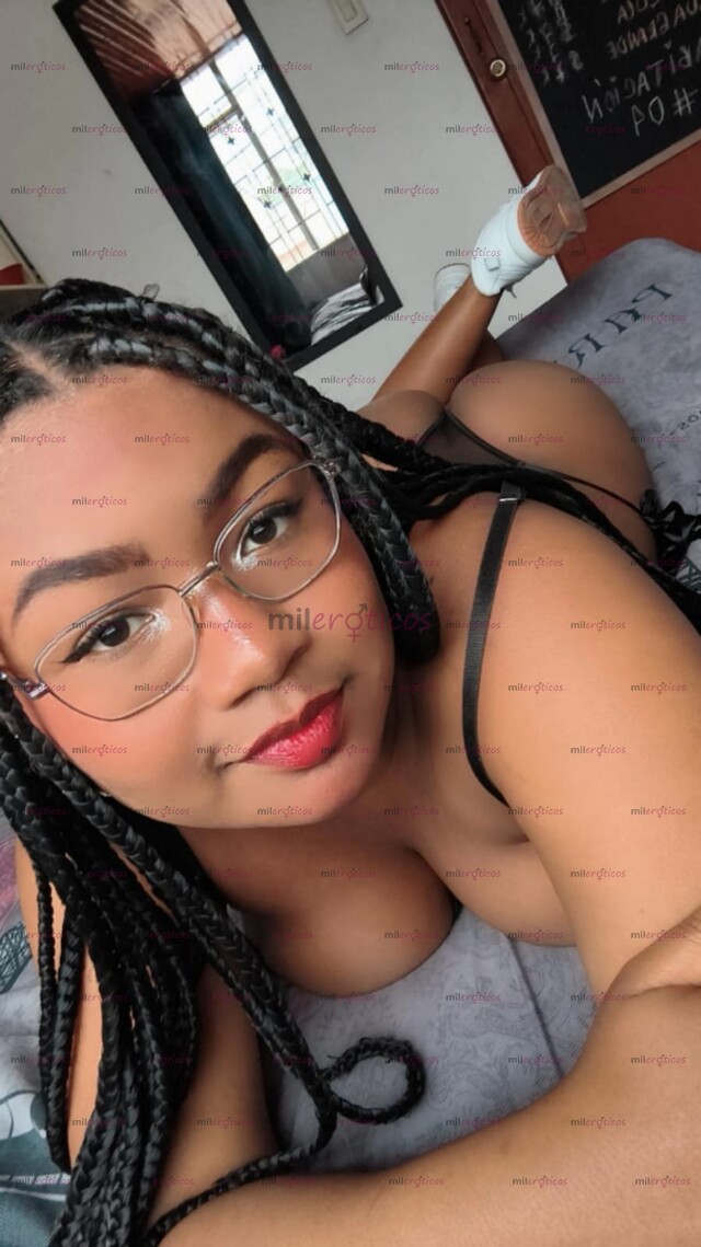 FOTOS DE MORENA TETONA Y COLONA DISPONIBLE GRAN PROMOCIÓN DIA DEL HOMBRE HOY!! VEN YA