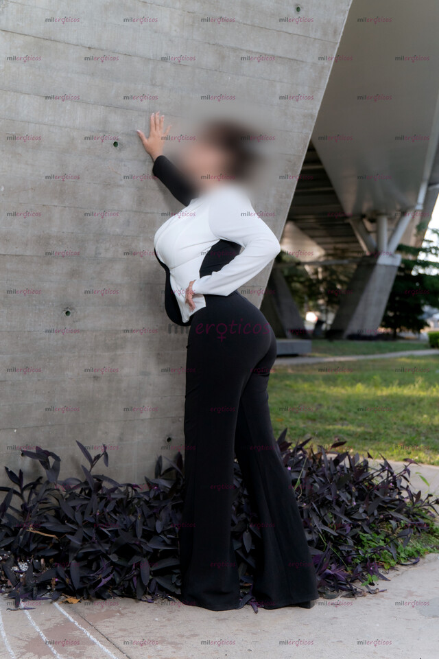 FOTOS DE BIANCA MILF, CHICHONA, NALGONA, EXUBERANTE Y MUY CALIENTE